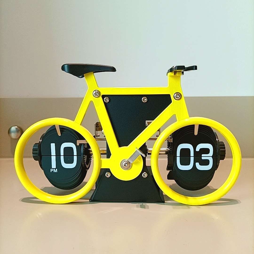 European-style Automatic Flip Clock with Quartz Movement